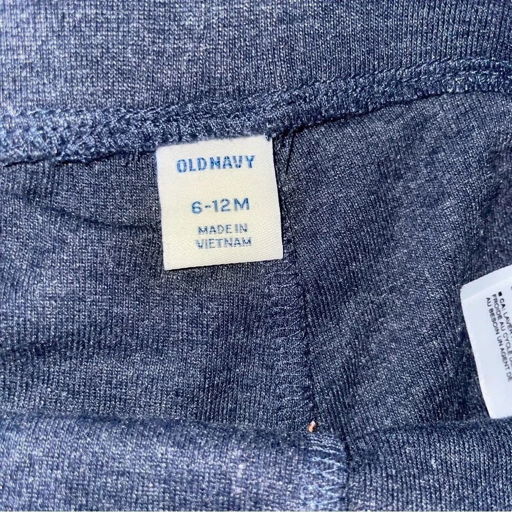 ⭐️6-12 Months Old Navy Baby Boys 2 Pc. Outfit⭐️